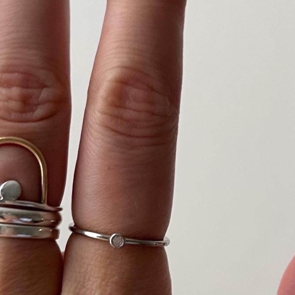 Ring - Picture 3 of 4
